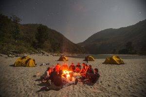 Rafting camping nepal